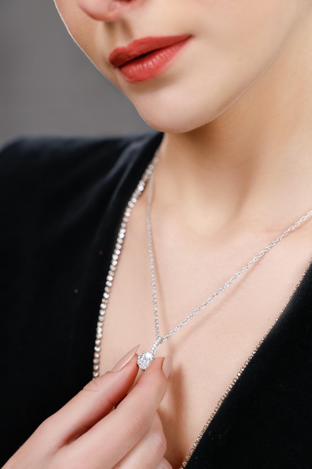 Silver Glow Drop Necklace